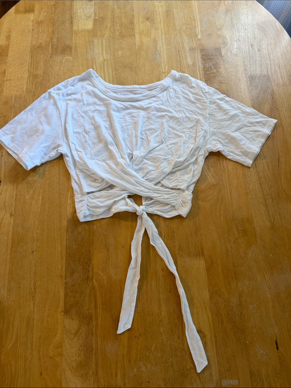aerie White Tie-Front Crop Top